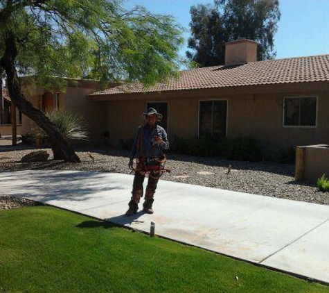 Raul's Lawn Service - Phoenix, AZ