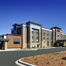 Hampton Inn & Suites Milwaukee West - Hotels