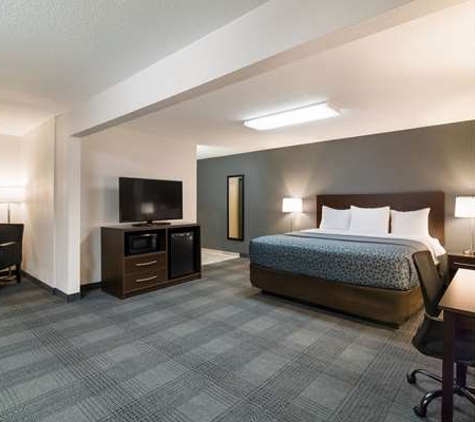 Econo Lodge - Williston, ND