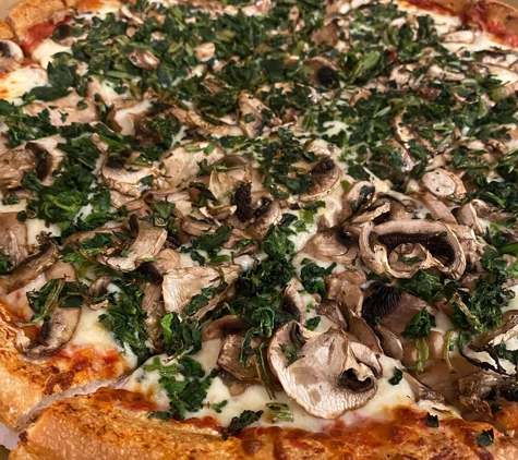 Town Line Pizza & Restaurant - Newington, CT