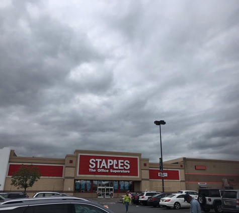 Staples Travel Services - Linden, NJ