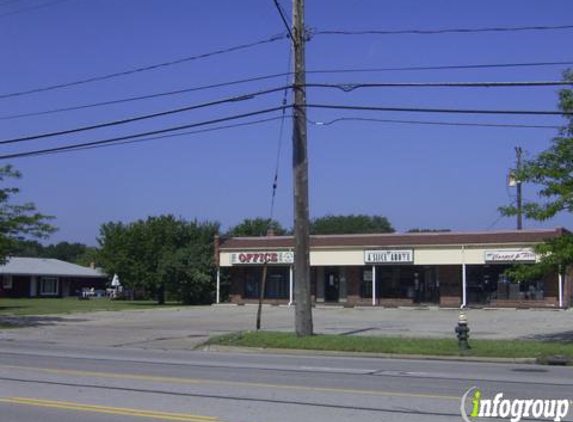 Office Lounge - Strongsville, OH