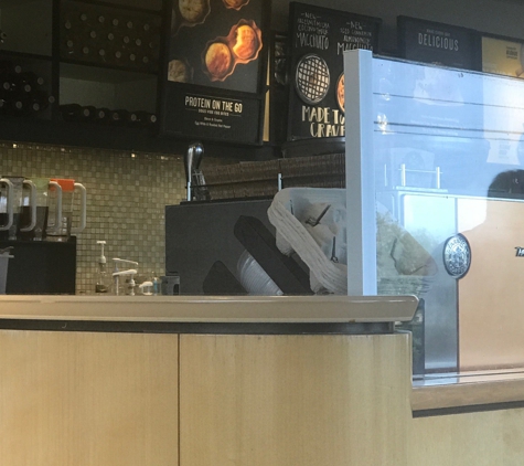 Starbucks Coffee - Temecula, CA