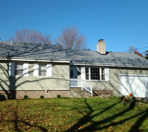 Dee's Roofing Co. Inc - Branford, CT