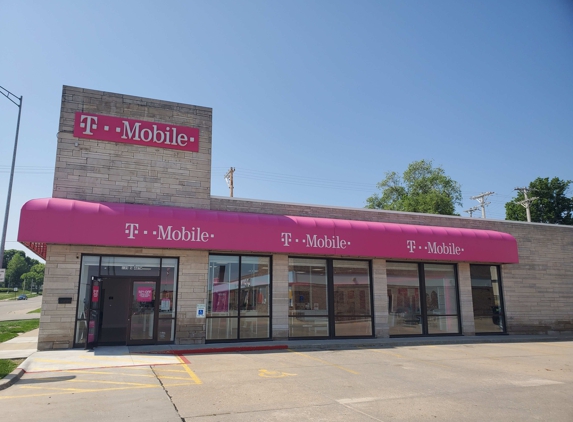 T-Mobile - Lincoln, NE