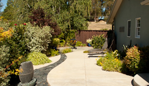 Olufson Garden Design - Lafayette, CA