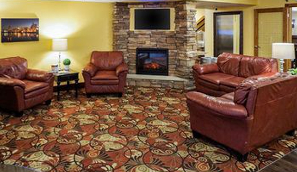 Econo Lodge - Rochester, MN