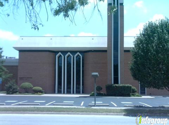 Shady Oaks Baptist Church - Hurst, TX