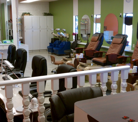 Hairitage Salon - Sonoma, CA