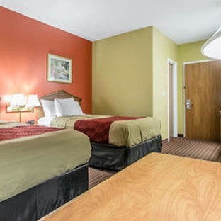 Econo Lodge - Louisville, KY