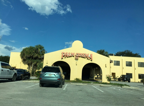 Carmike Palm Cinema 3 - Lakeland, FL. Terrible place