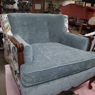 ReVamped Upholstery - Terry, MS