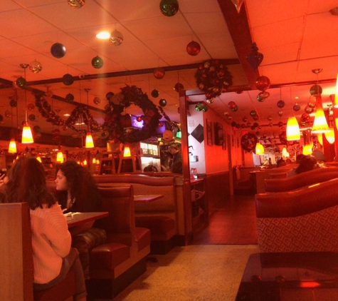 Broadway Diner - Bayonne, NJ