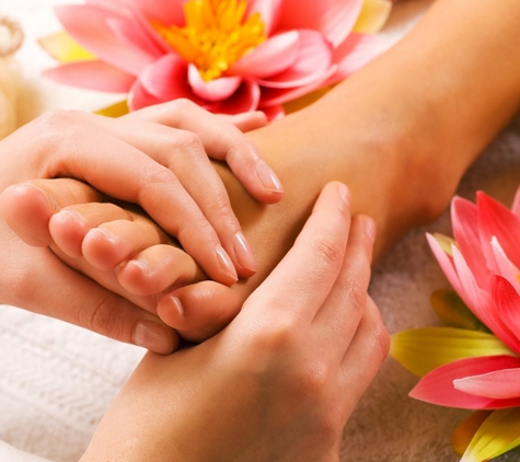 Relaxing Hands Massage - Redding, CA