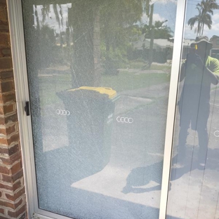 Glass Guru - Upper Mount Gravatt, QLD