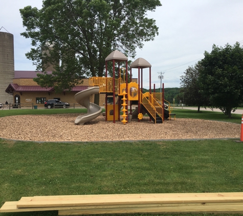 Beaver Creek Nursery & Landscaping - Marshfield, WI