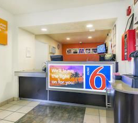 Motel 6 - Chino, CA