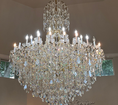 Speedy Electric LLC - San Antonio, TX. Chandelier Light Installation