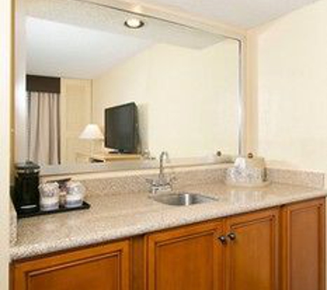 Best Western Orlando Gateway Hotel - Orlando, FL