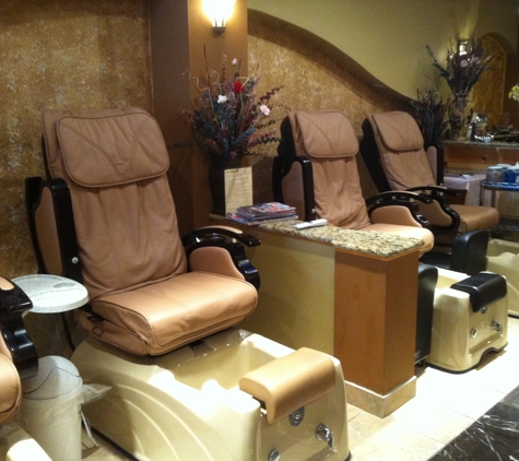 Luxury Nails & Spa - Shreveport, LA