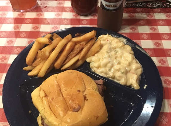 Bennett's Pit Bar-B-Que - Sevierville, TN