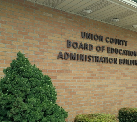 Union County Board Of Education              2703891694 - Morganfield, KY