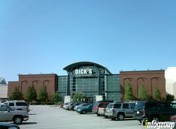 DICK'S Sporting Goods - Arlington, TX
