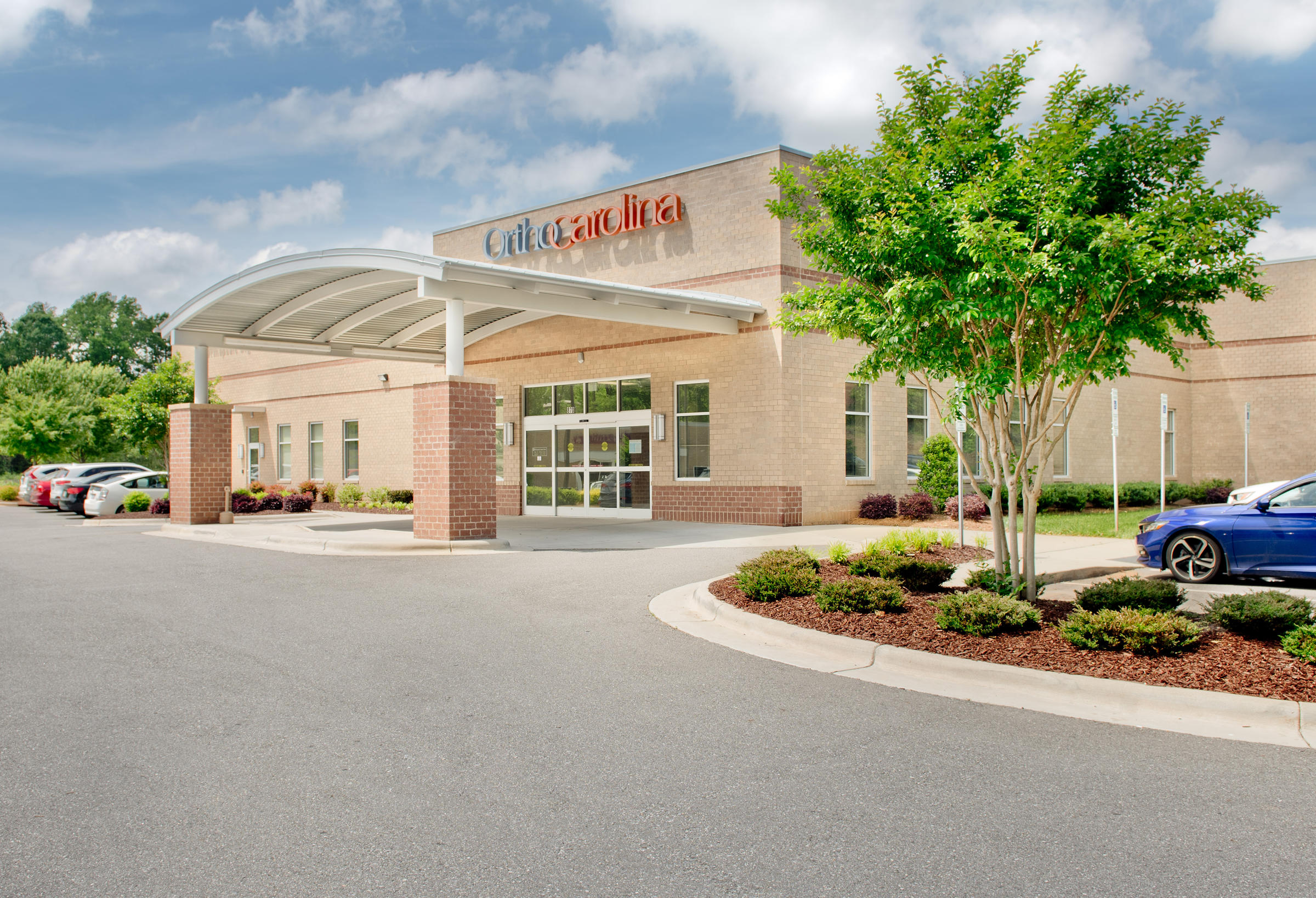 OrthoCarolina Urgent Care Gastonia 870 Summit Crossing Pl ...