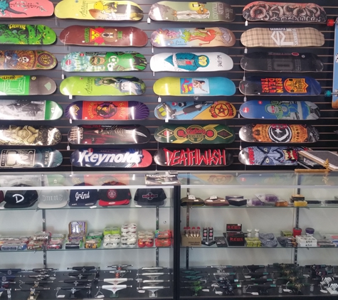 Blackfly Skateboards and Apparel - Deer Park, TX