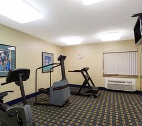 Baymont Inn & Suites - Memphis, TN