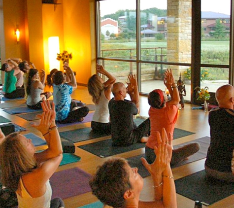Perennial Yoga & Meditation - Fitchburg, WI