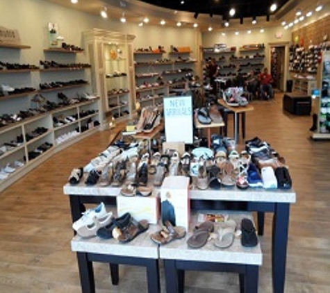 Craft Shoes - Commack, NY