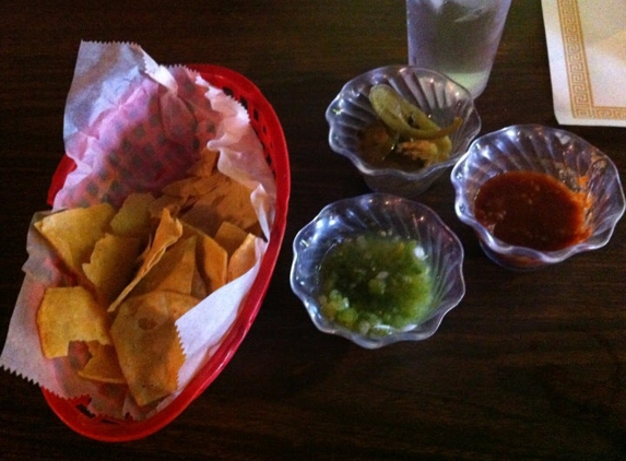 Hernandez Mexican Restaurant - Delavan, WI