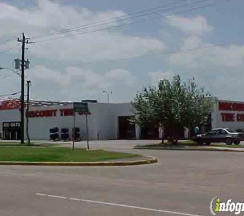 Discount Tire - Houston, TX