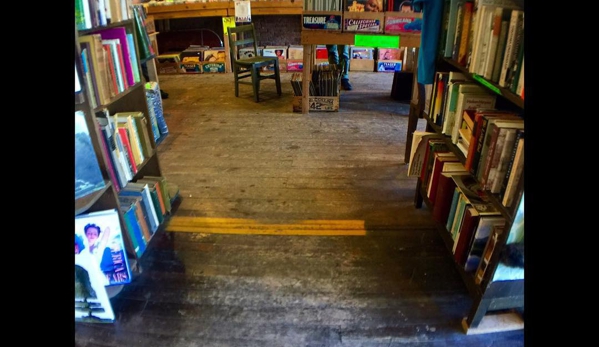 Bruised Apple Books - Peekskill, NY