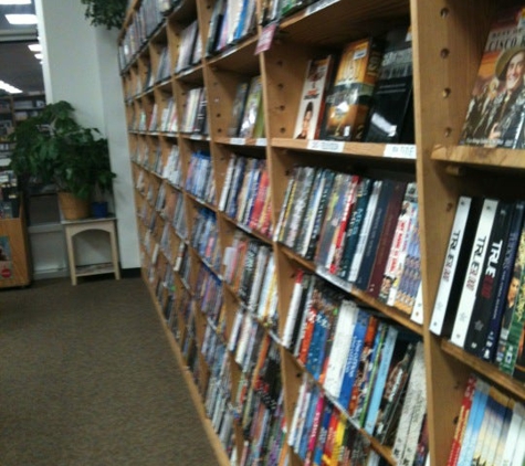 Half Price Books - Coon Rapids, MN