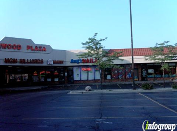 L.A. Tan - Des Plaines, IL