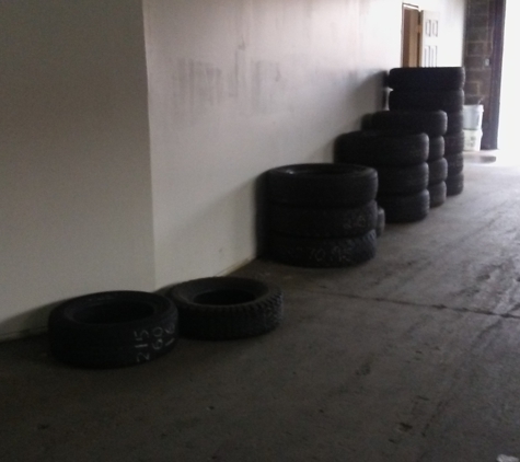 Pachacos Tires - Philadelphia, PA. 19.5"-20"