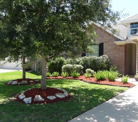 Arning Lawns - Friendswood, TX