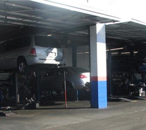 Leon's Transmission Services - Thousand Oaks, CA