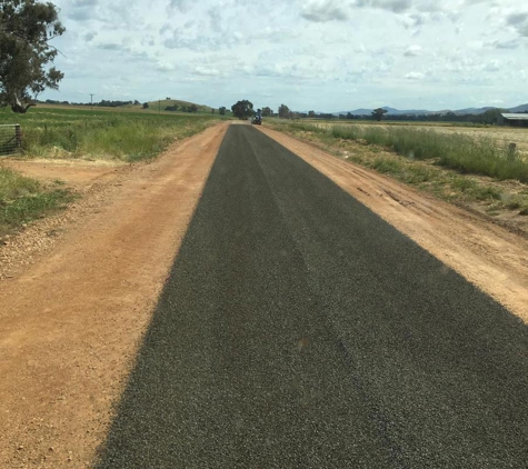 Lucas Road Sealing - Lake Albert, NSW