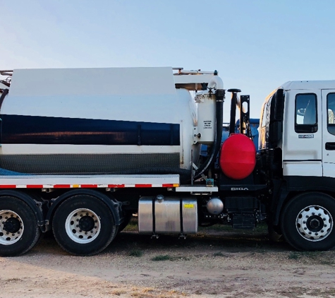 Tony Gordon Septic Tank & Grease Trap Cleaning Service - Newee Creek, NSW. Tony Gordon Septic Tank & Grease Trap Cleaning