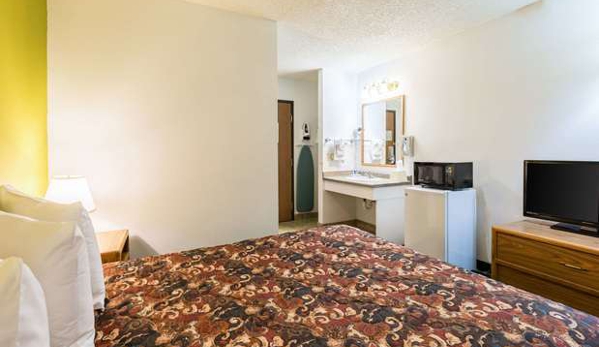 Rodeway Inn - Grand Island, NE