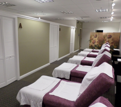 Miracle Massage Therapy Center - Brentwood, CA