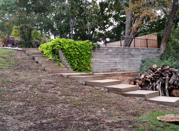 Raza Hardscapes - Fort Worth, TX. http://razahardscapes.wixsite.com/razahardscapes