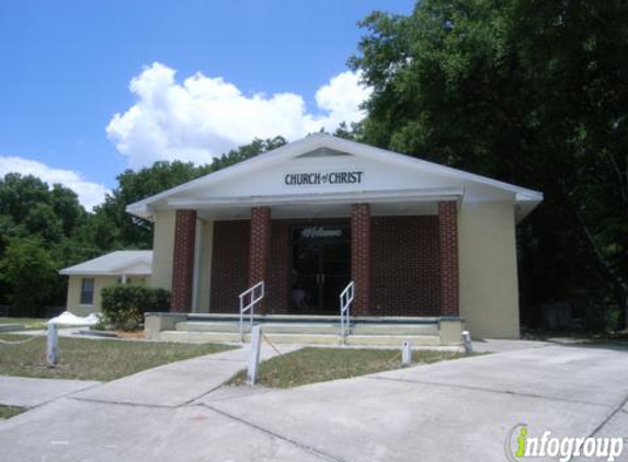 Carver Heights Church of Christ - Leesburg, FL