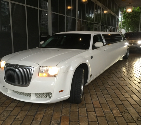 Jireh Limousine Services - Miami, FL