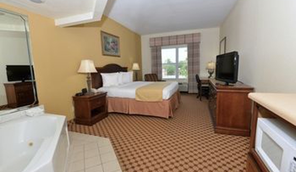 Country Inns & Suites