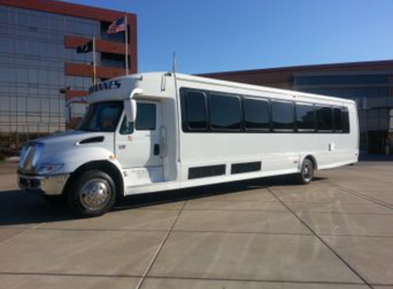 Johannes Bus Service Inc - Rock Island, IL