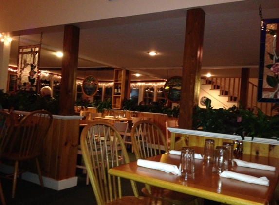 Chez Michel Restaurant - Lincolnville, ME